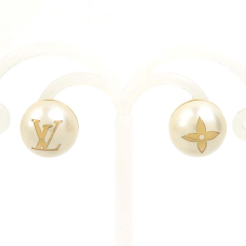 LOUIS VUITTON White Pearl Earrings